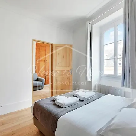 Daire Heart Place Des Victoires Paris